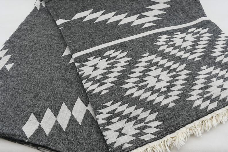 Aztekisches schwarzes türkisches Handtuch
