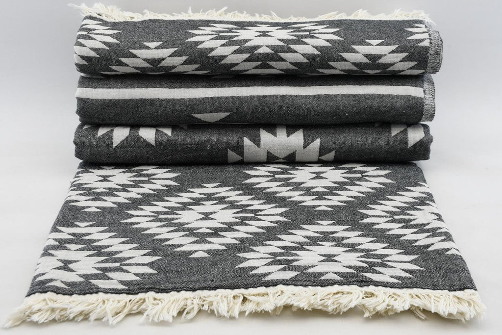 Aztekisches schwarzes türkisches Handtuch
