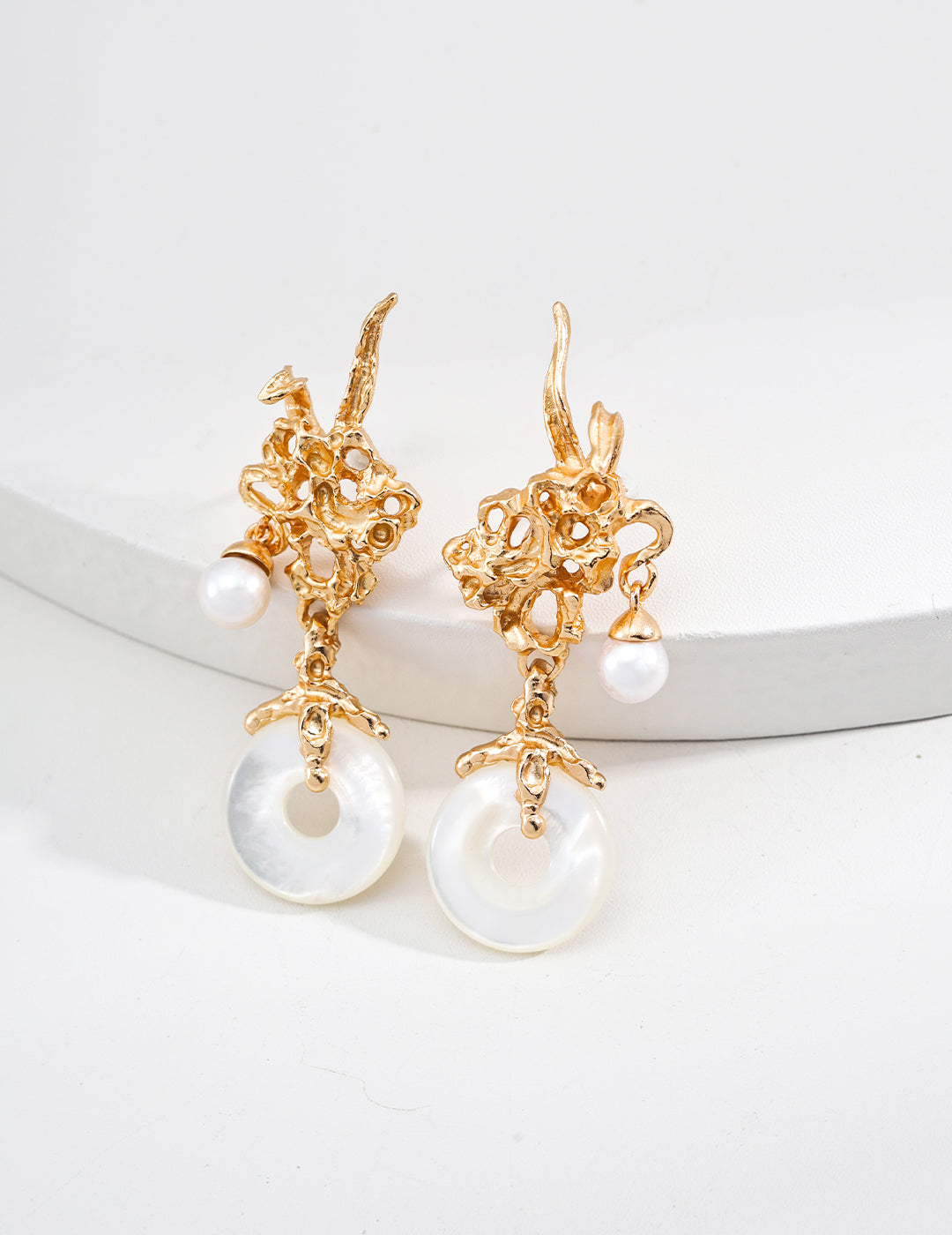 Vintage Design Natural Pearl Mother-of-Pearl Earrings